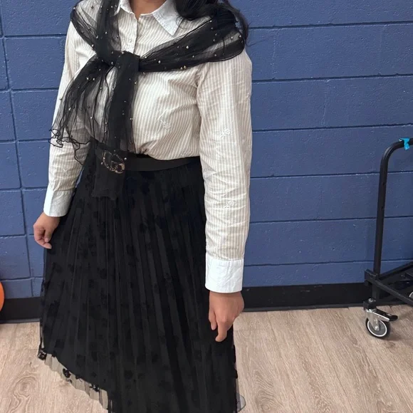 Hello! - Picture 3 of 5